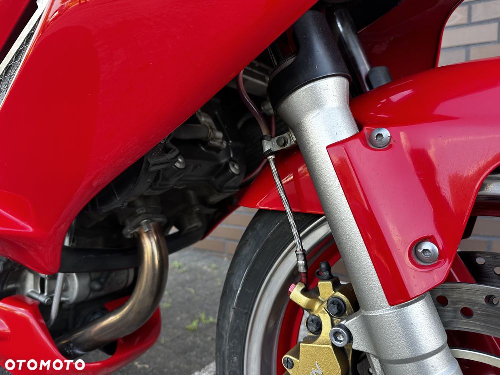 Honda VTR - 17
