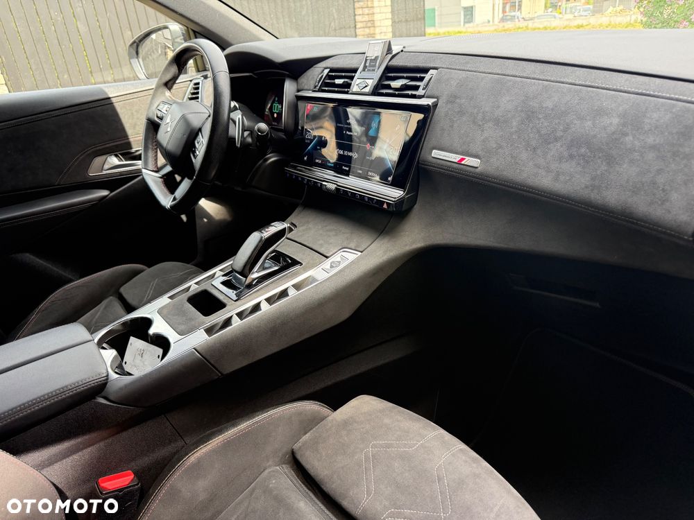 DS Automobiles DS 7 Crossback 1.6 E-Tense Performance Line + - 14