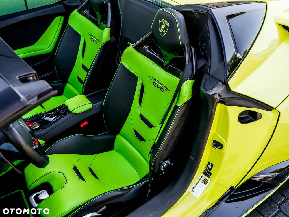 Lamborghini Huracan Performante - 29