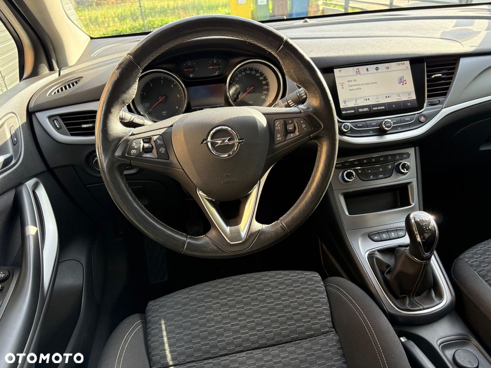 Opel Astra 1.6 CDTI Sport - 16