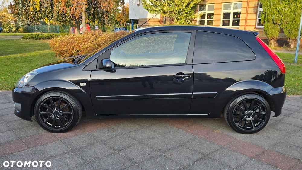 Ford Fiesta - 7