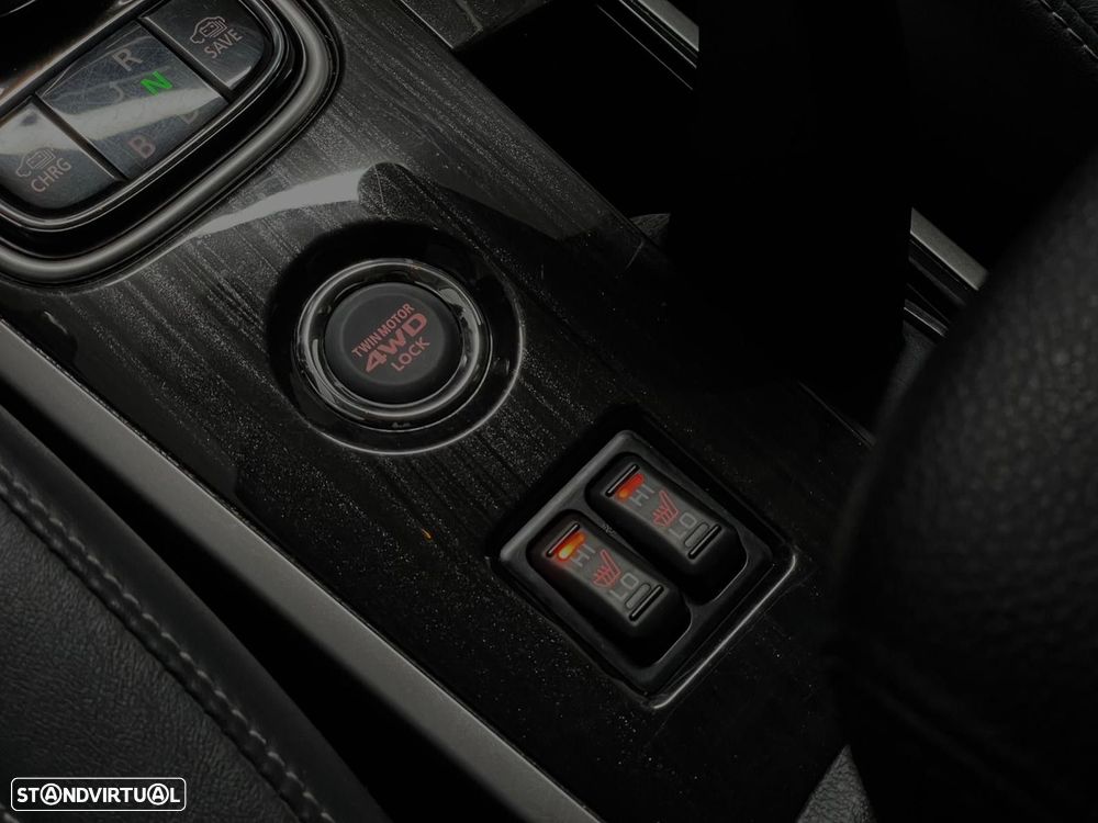 Mitsubishi Outlander 2.0 Intense Navi - 29