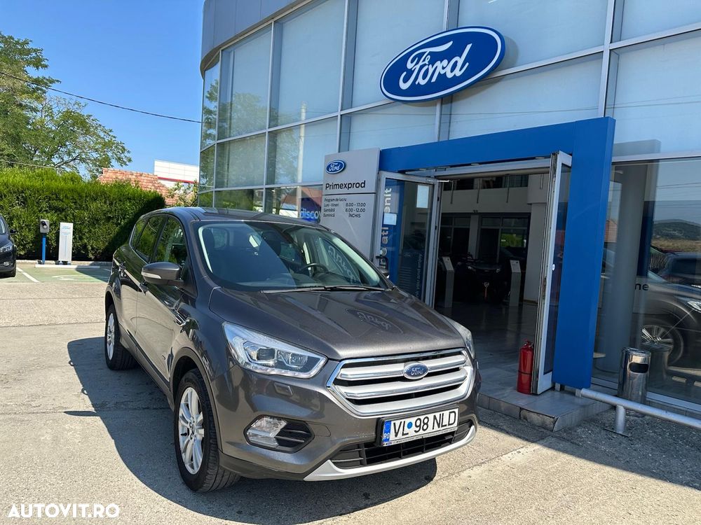 Ford Kuga 2.0 TDCi 4WD Powershift Titanium - 3