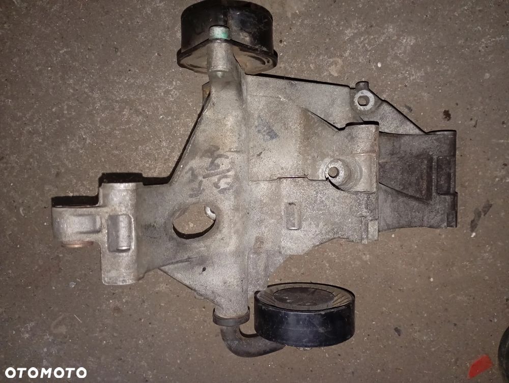 VW lapa z napinaczem alternatora 028903143ab Sharan Golf3 - 3