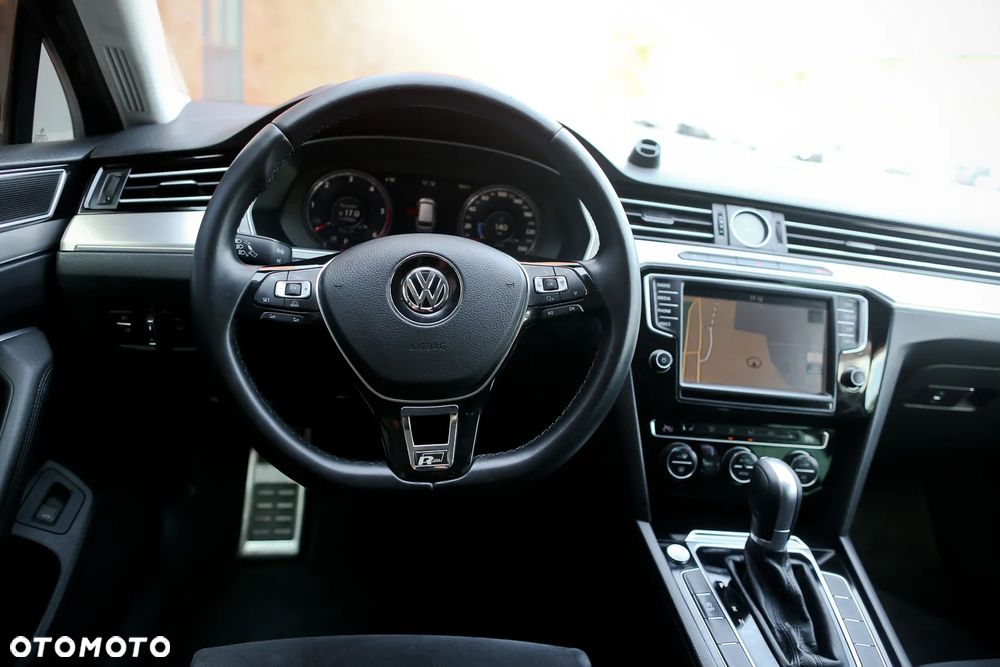 Volkswagen Passat Variant - 22