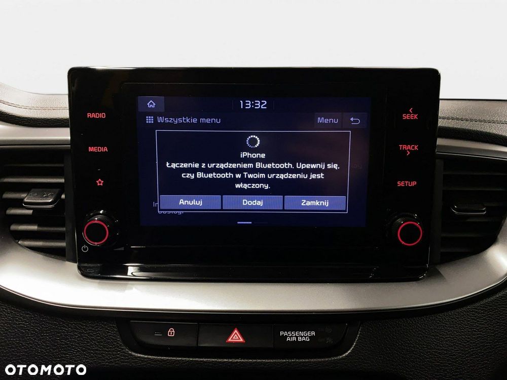 Kia XCeed - 25