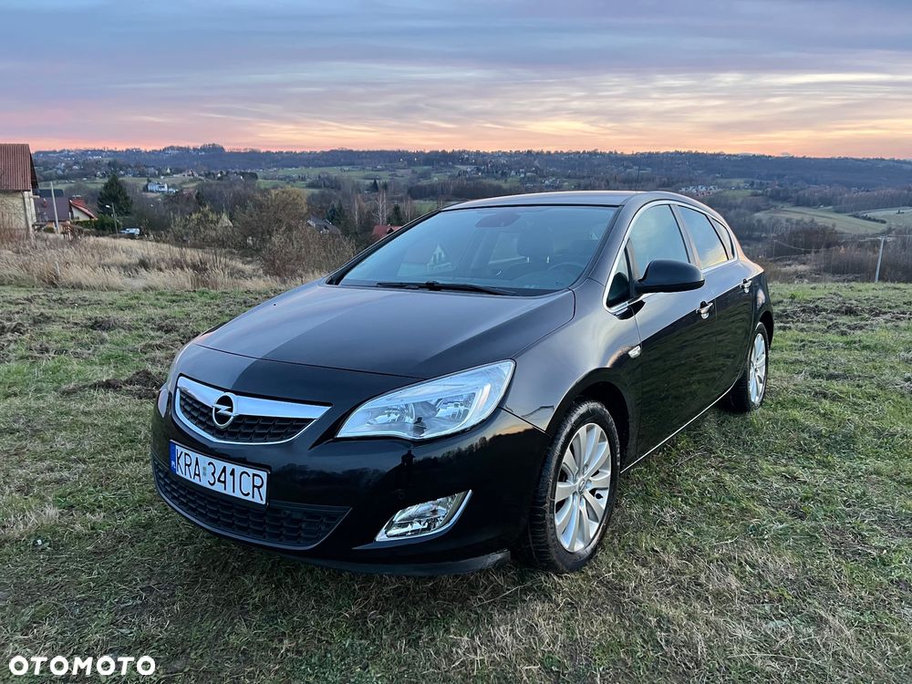 Opel Astra 2.0 CDTI DPF Automatik Cosmo - 11