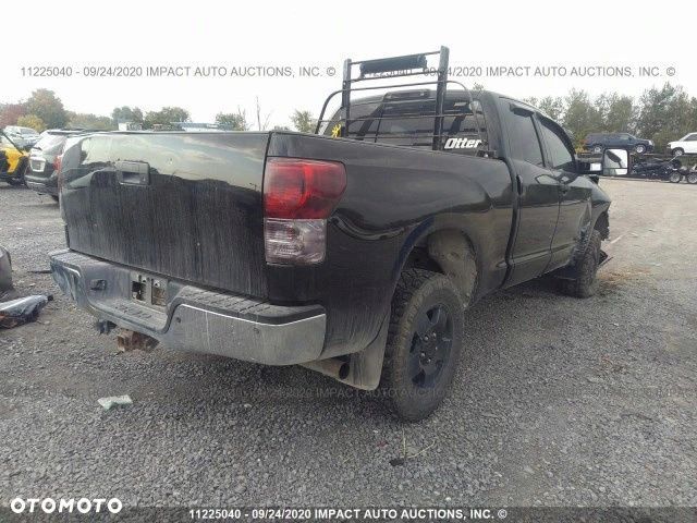 Toyota Tundra burta tył błotnik prawy DŁUGA WERSJA - 13