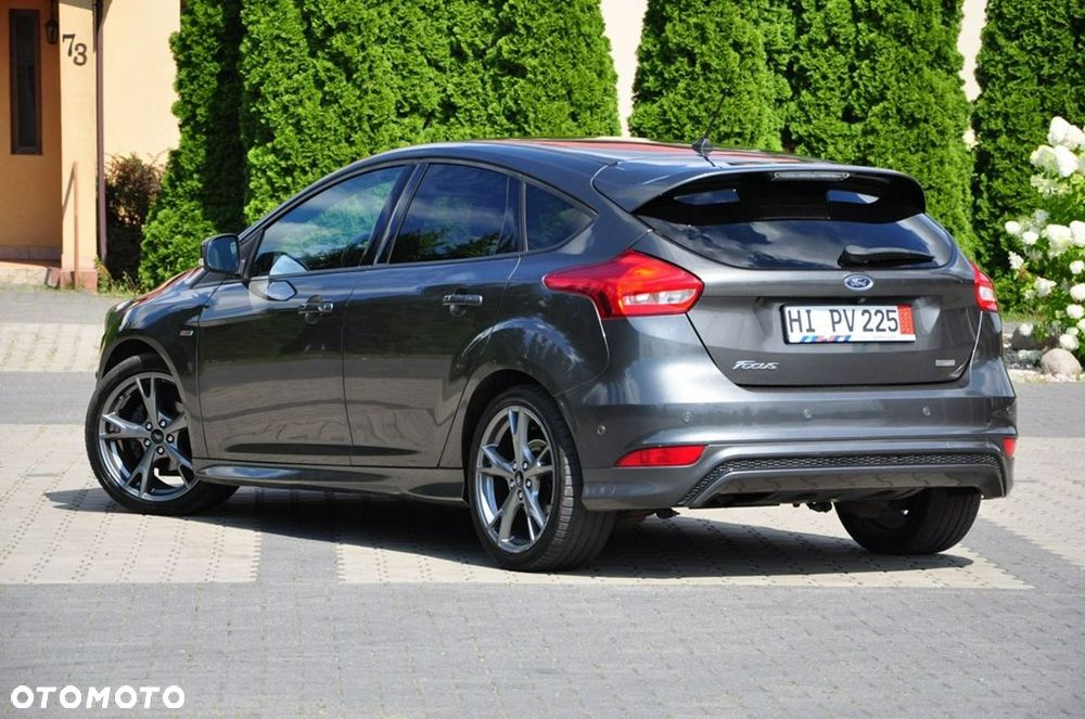 Ford Focus - 20