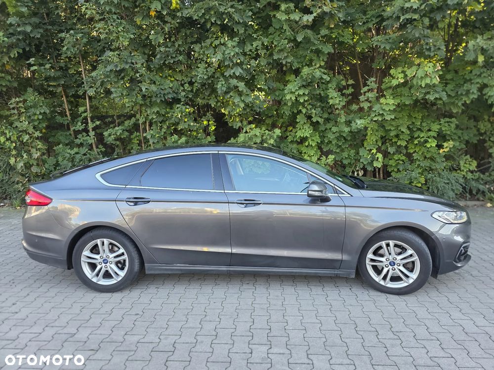 Ford Mondeo - 12