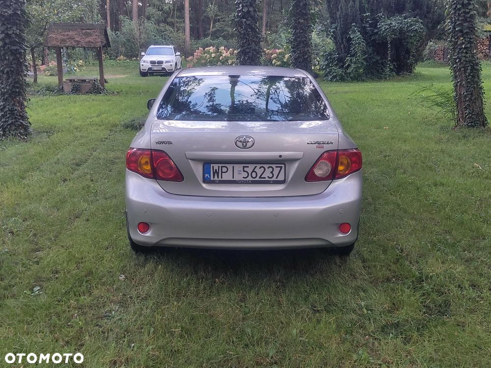Toyota Corolla 1.6 VVT-i Luna MM - 6