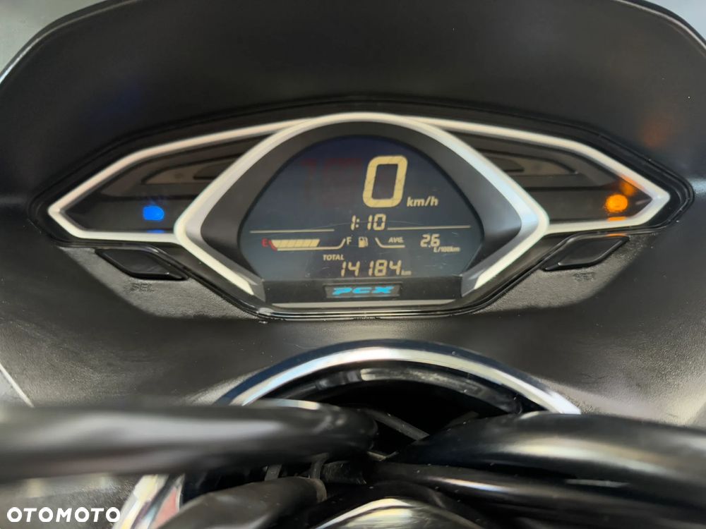 Honda PCX - 9