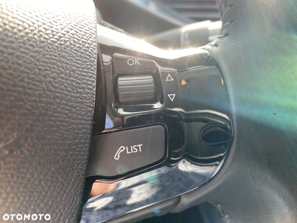 Peugeot 308 - 22