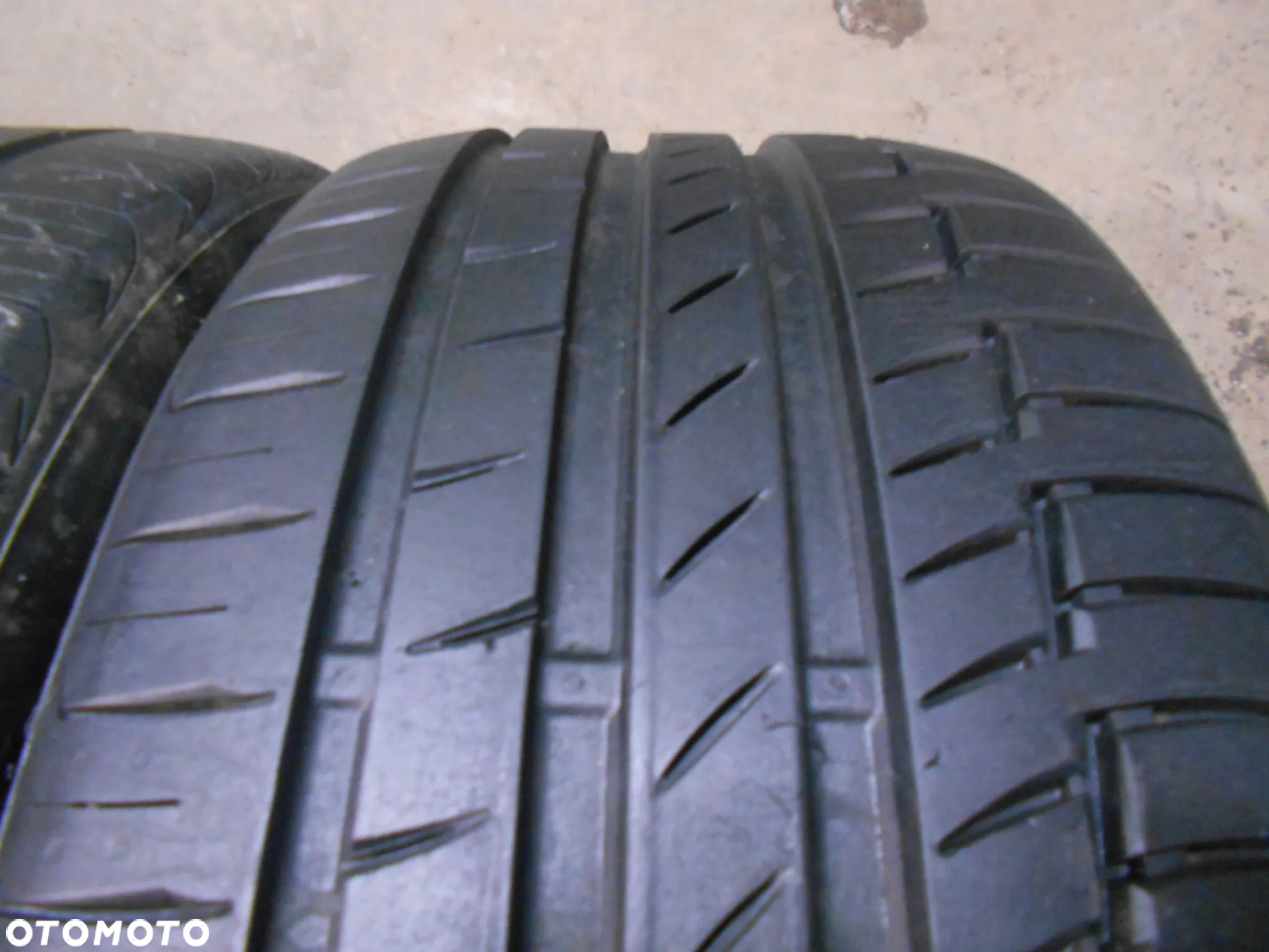 OPONY 235/45R18 CONTINENTAL PREMIUM CONTACT 6 XL DOT 4922 8MM - 4