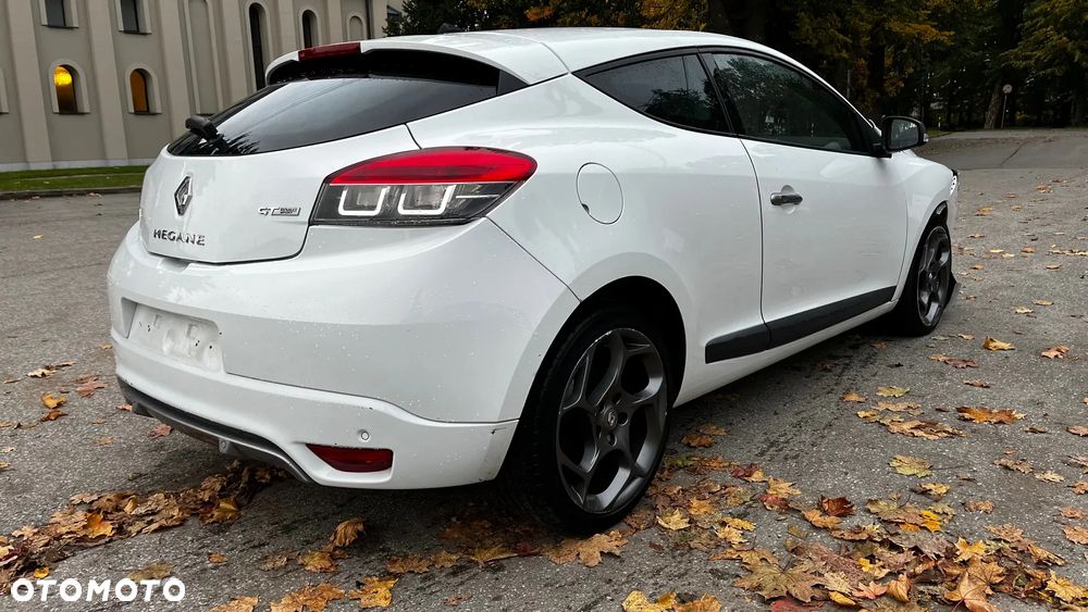 Renault Megane 2.0 dCi GT Robert Kubica - 3