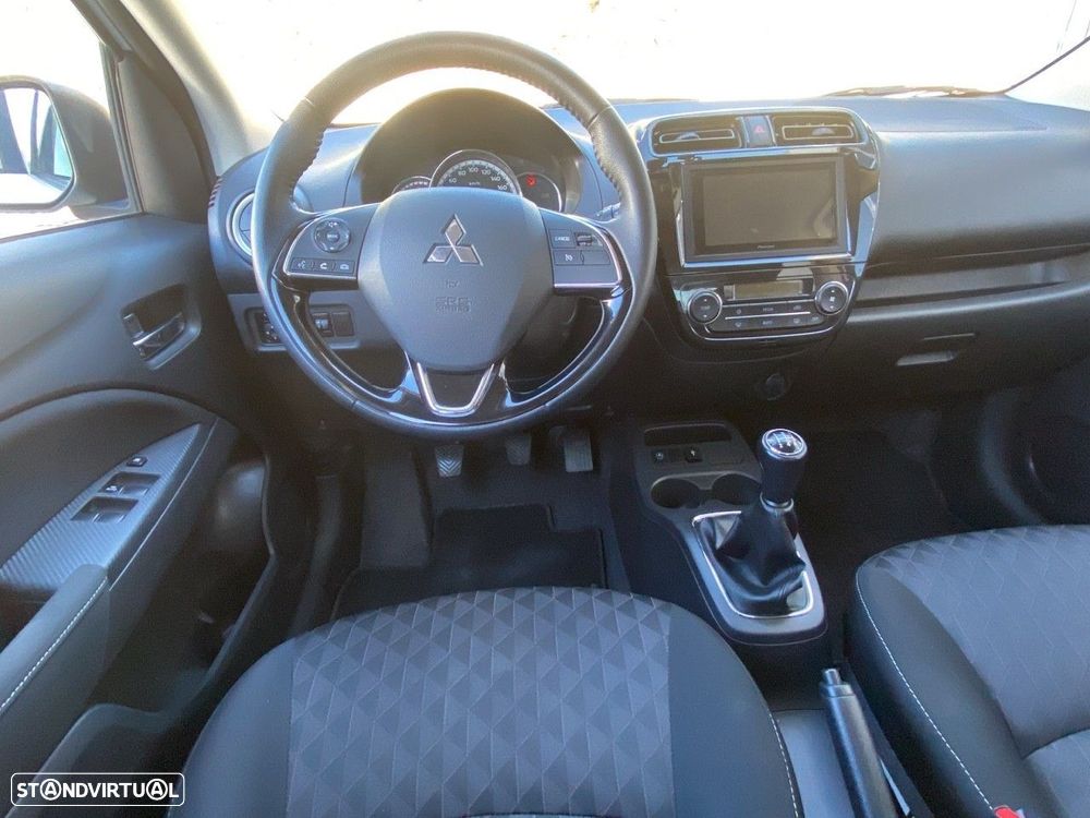 Mitsubishi Space Star - 8