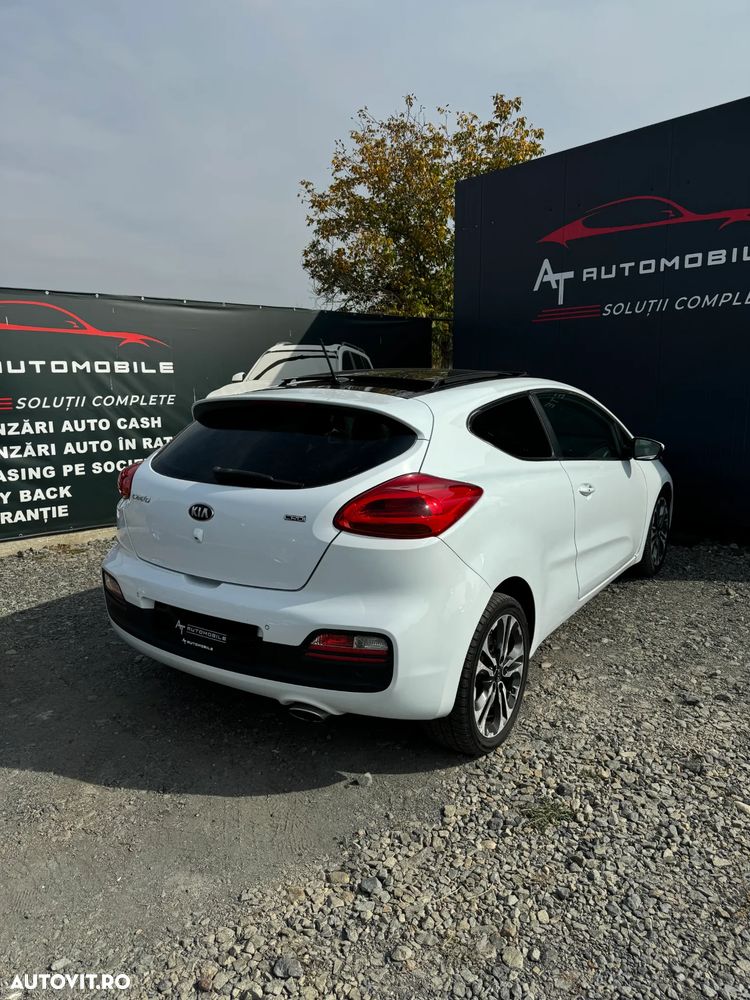 Kia Ceed 1.6 CRDi 136 ISG Platinum Edition - 8