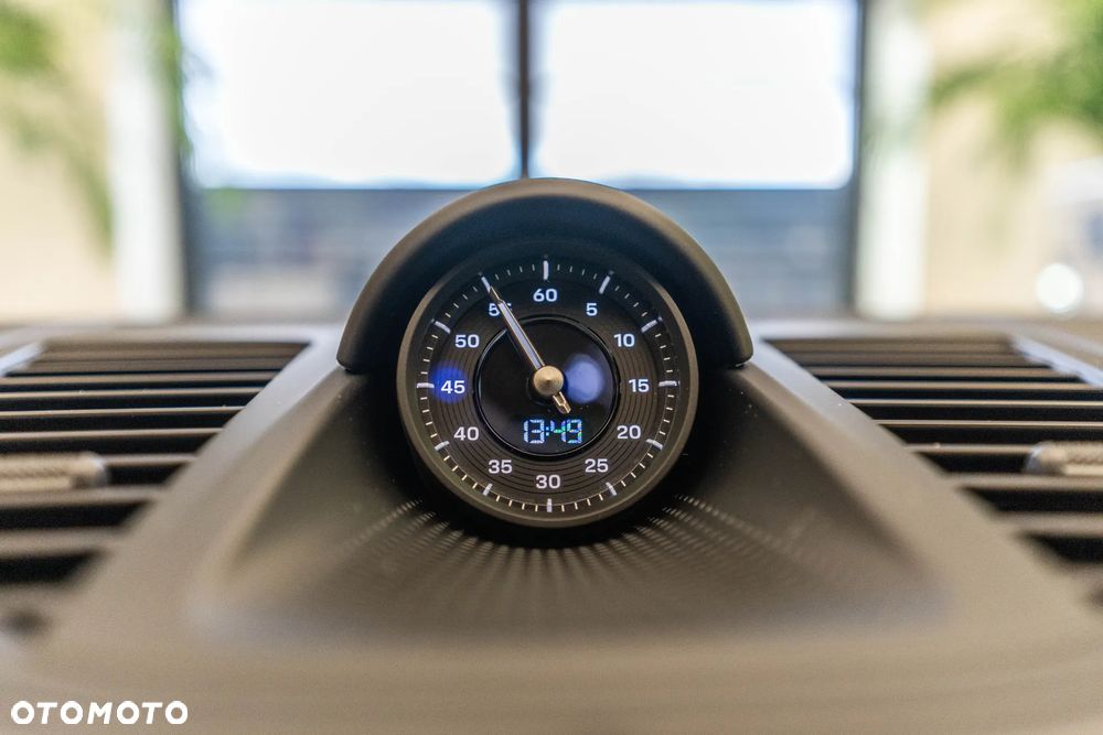 Porsche Panamera 4 E-Hybrid PHEV - 21