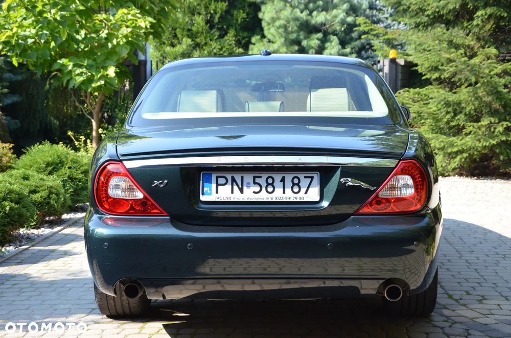 Jaguar XJ XJ6 2.7 Twin Turbo Executive Last Edition - 8