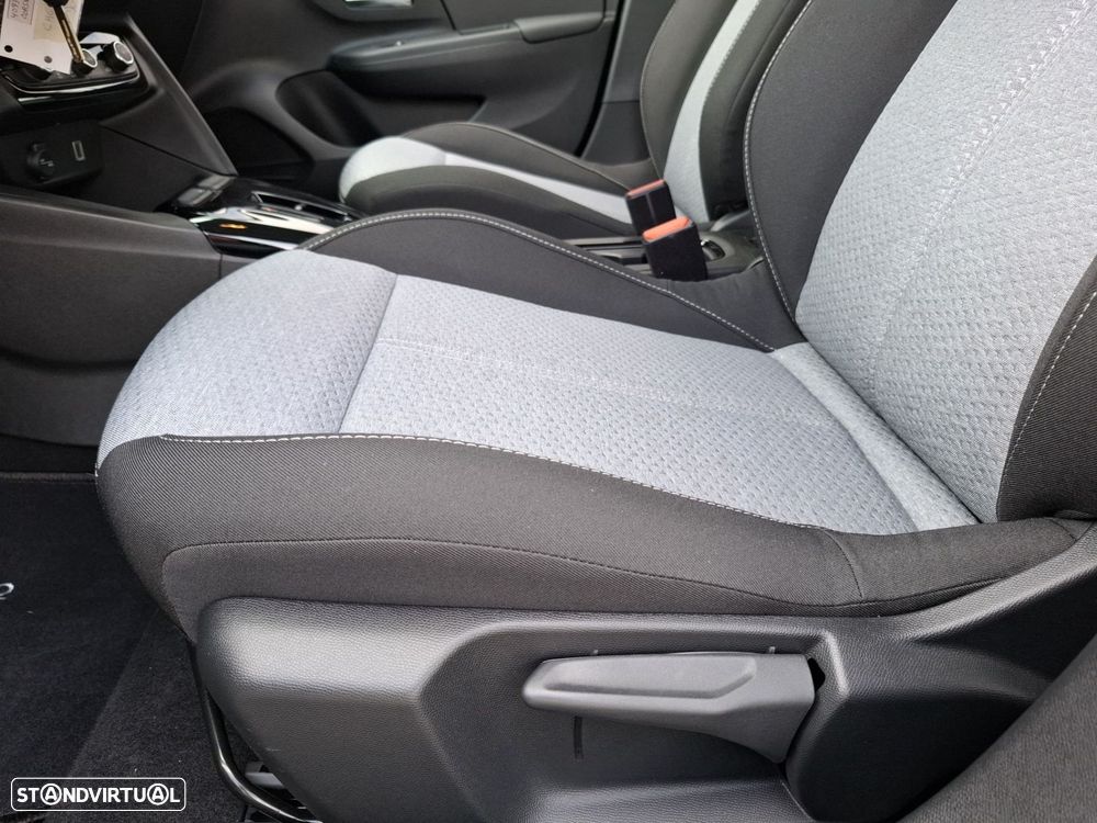 Opel Corsa-e 50 kWh Edition — fotografia 23