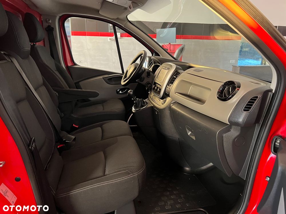Renault Trafic - 27
