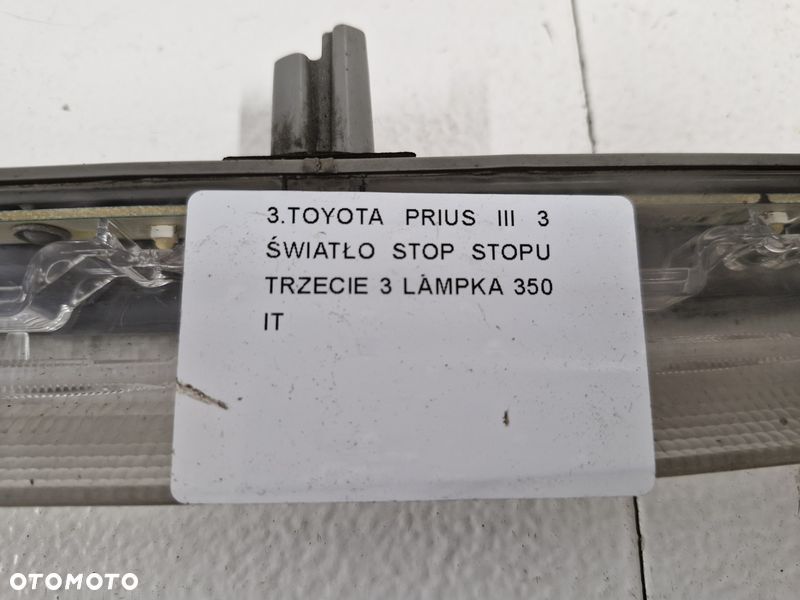 TOYOTA PRIUS III 3 ŚWIATŁO STOP STOPU TRZECIE 3 LAMPKA - 6