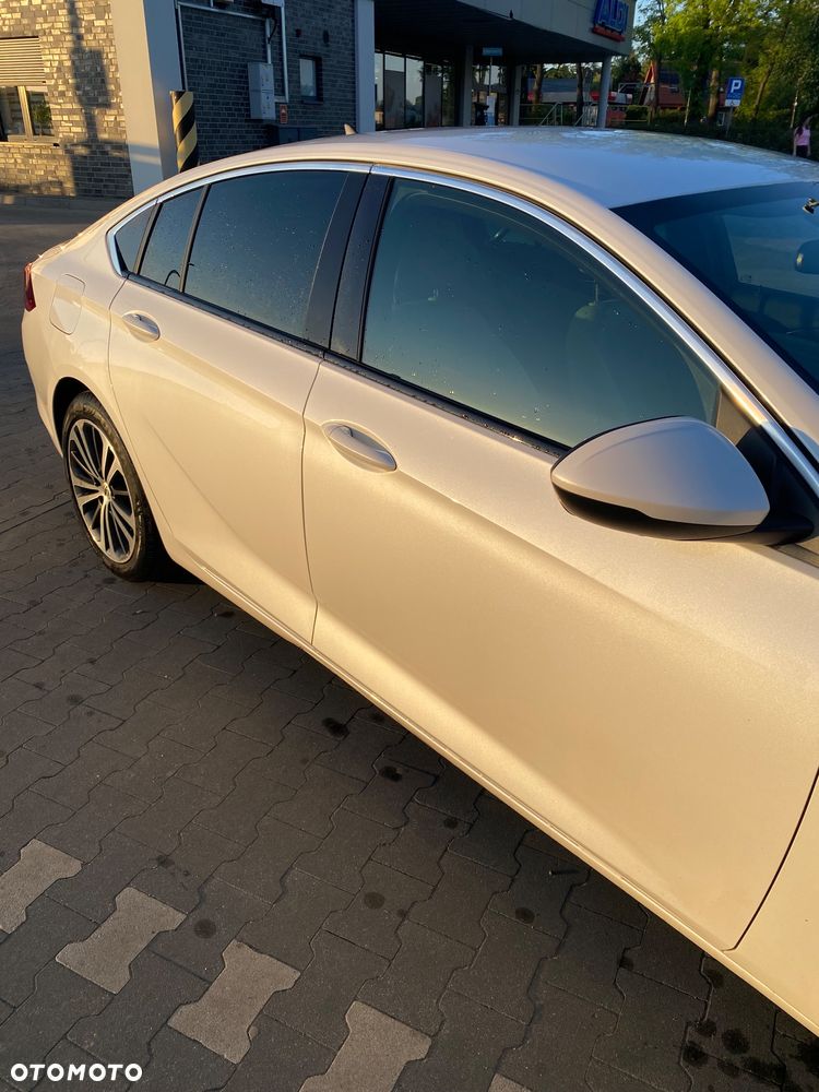 Opel Insignia 1.5 T GPF Elite S&S - 4