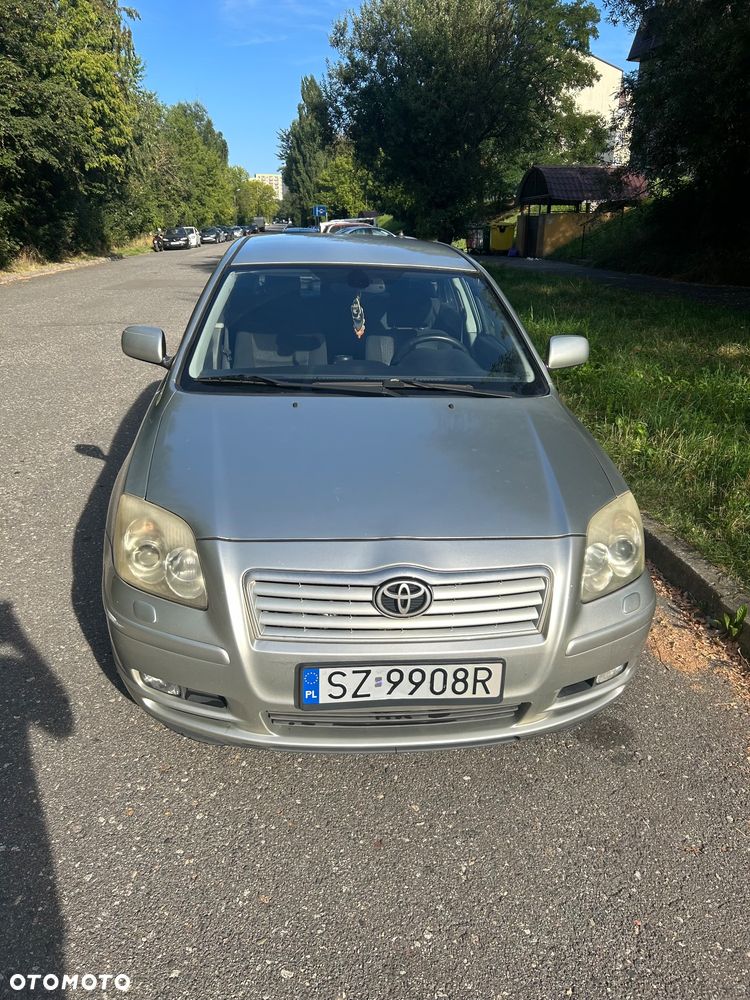 Toyota Avensis 2.0 D-4D Sol - 16