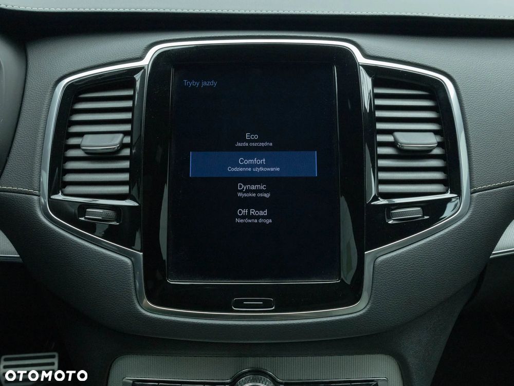 Volvo XC 90 - 29