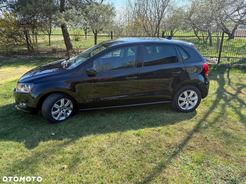 Volkswagen Polo - 2