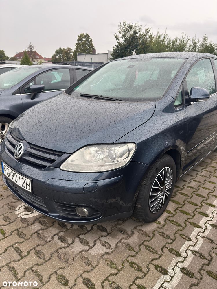 Volkswagen Golf Plus 2.0 TDI Comfortline DSG - 4