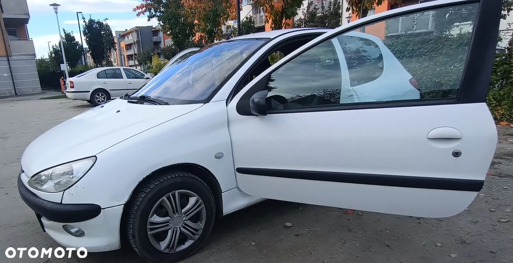 Peugeot 206 - 3