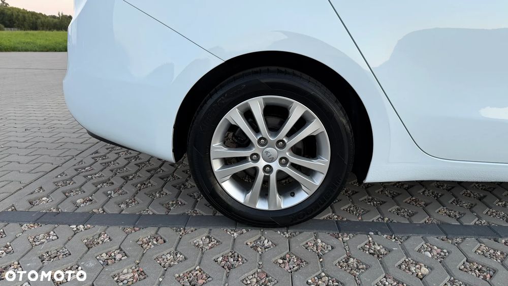 Kia Ceed - 17