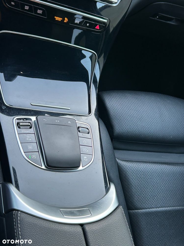 Mercedes-Benz GLC 220 d 4-Matic - 28
