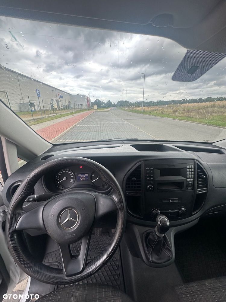 Mercedes-Benz Vito - 17