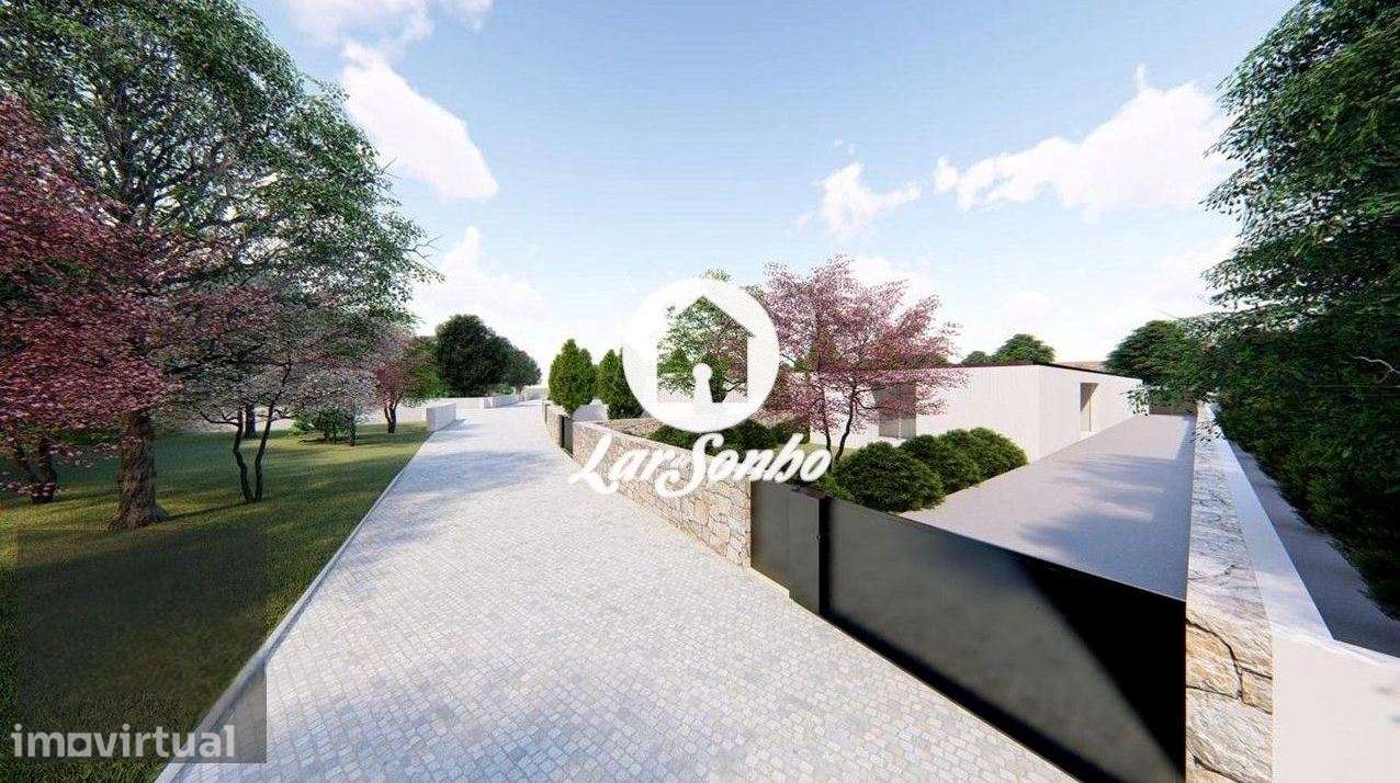 Lote com 985m2 para moradia individuais em Vila do Conde/Póvoa de V... - Grande imagem: 2/27