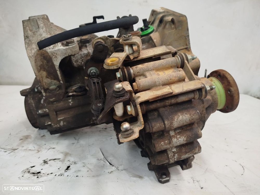 Caixa de velocidades manual VOLKSWAGEN Golf IV (1J1) - 4