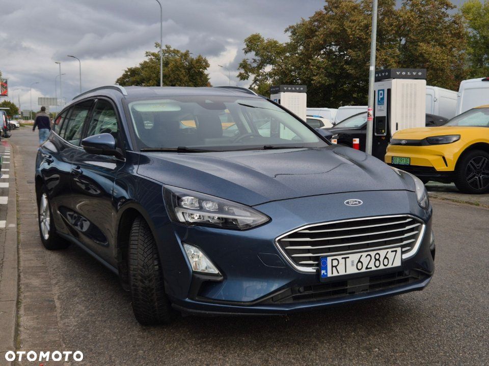 Ford Focus - 8
