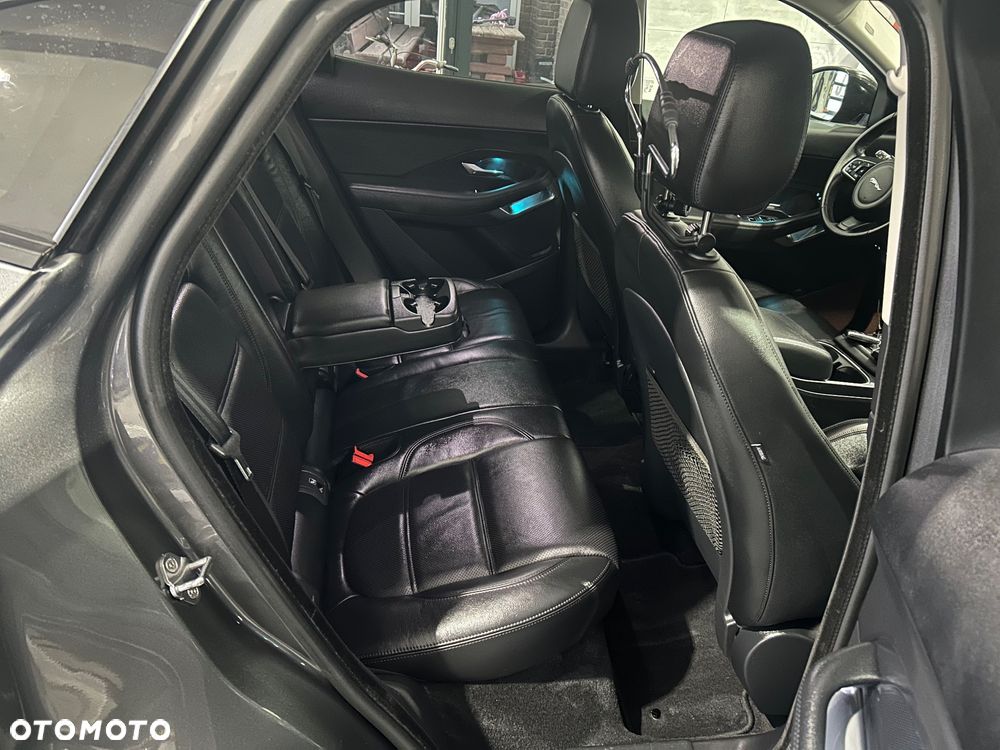 Jaguar E-Pace D150 R-Dynamic - 24