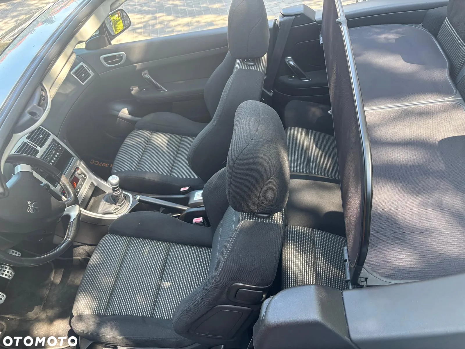 Peugeot 307 CC 2.0 HDi Intense - 11
