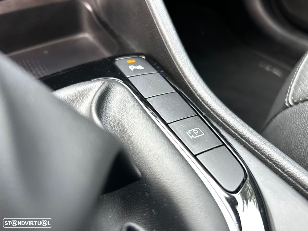 Hyundai Tucson 1.6 CRDi Premium - 32