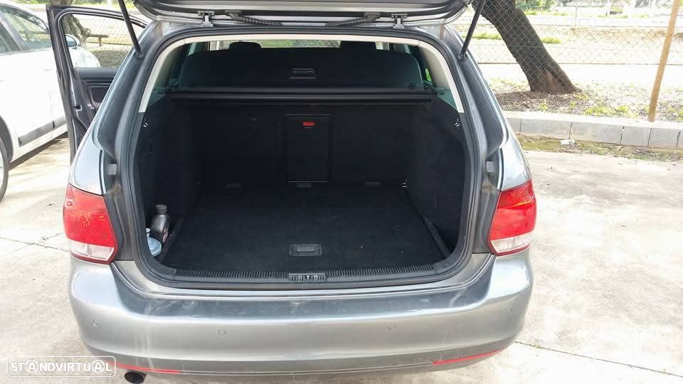 VW Golf Variant 1.6 TDi DPF Trendline - 4