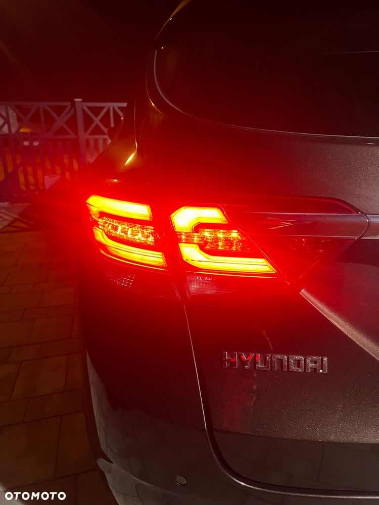 Hyundai i40 Kombi blue 1.7 CRDi Premium - 23