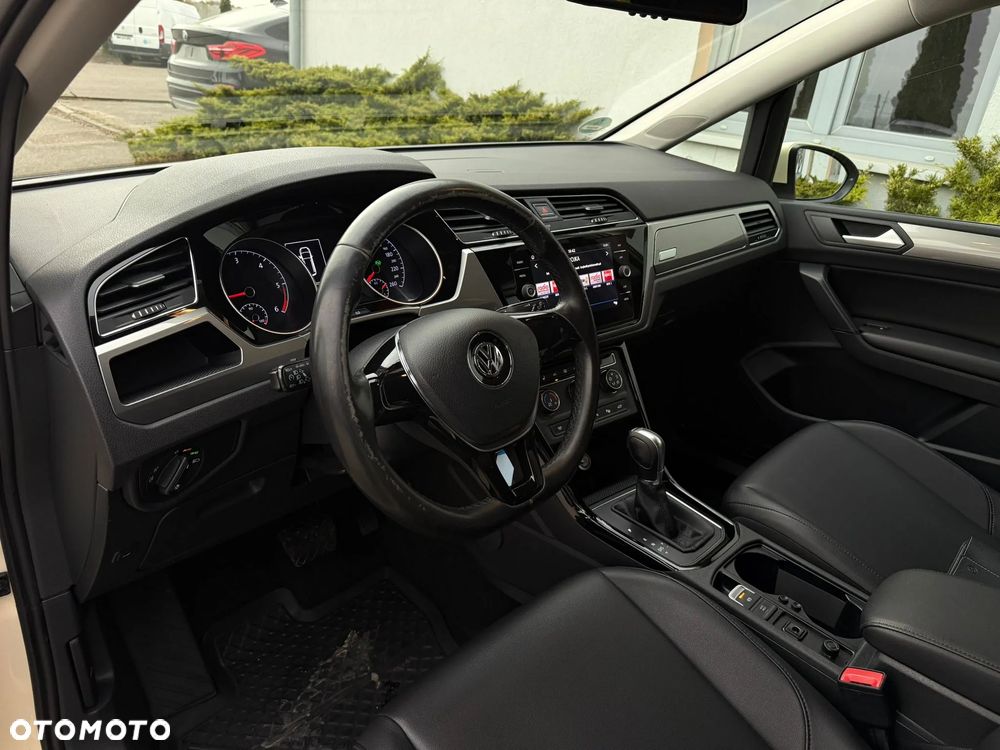 Volkswagen Touran 2.0 TDI SCR DSG Comfortline - 14