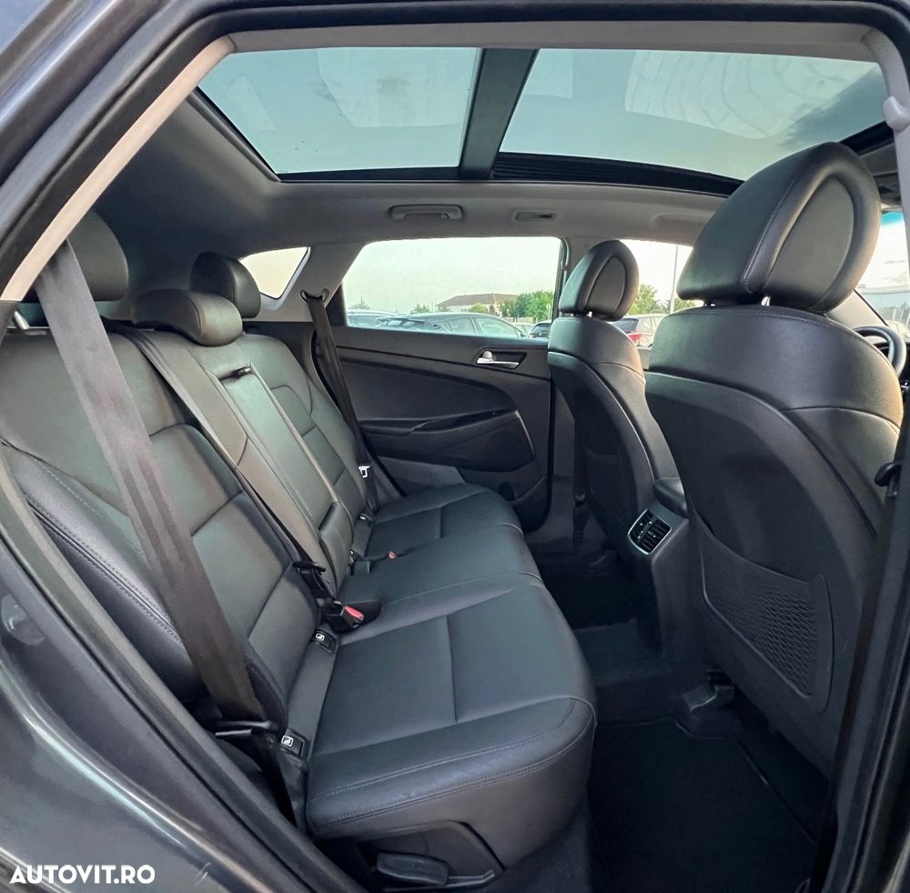 Hyundai Tucson 2.0 CRDI 4WD Automatik Premium - 8
