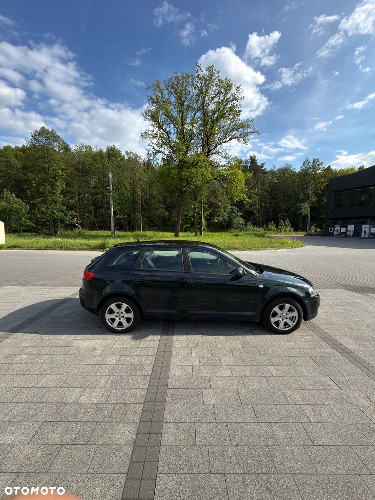 Audi A3 Sportback - 3