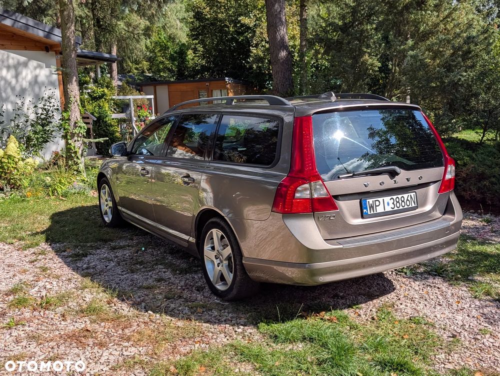 Volvo V70 2.0D Momentum - 11