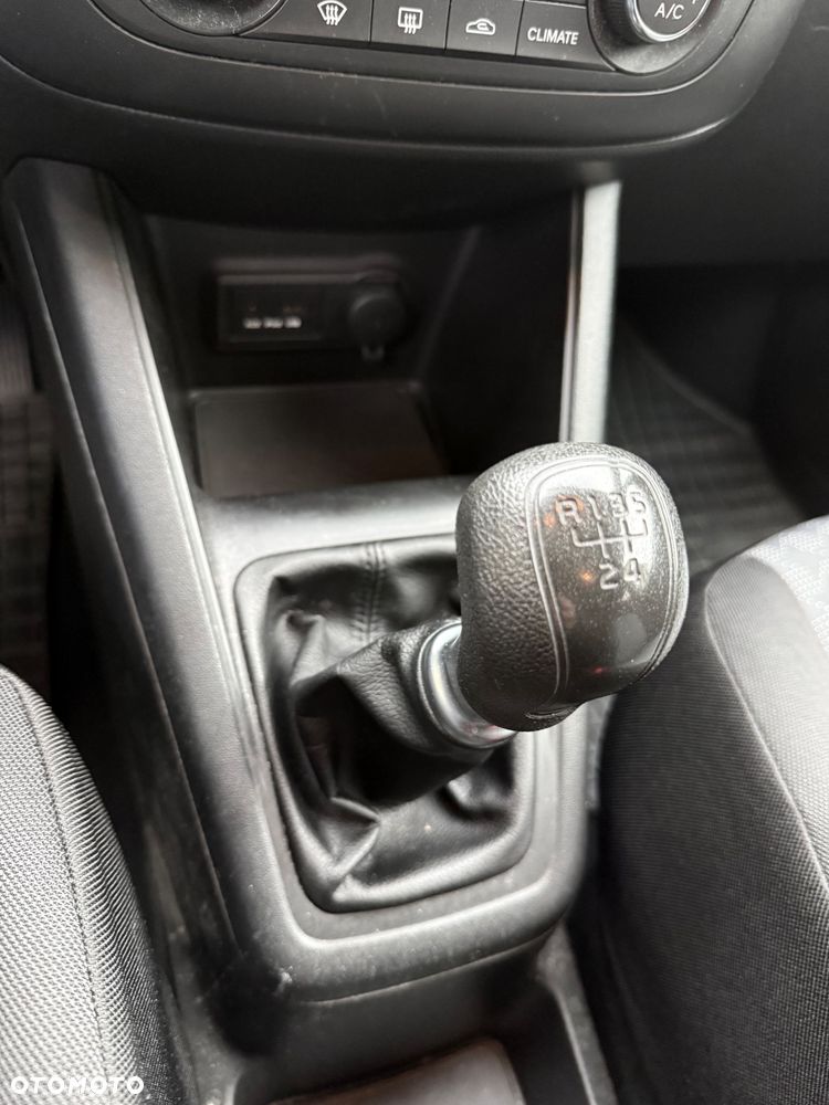 Kia Venga - 19