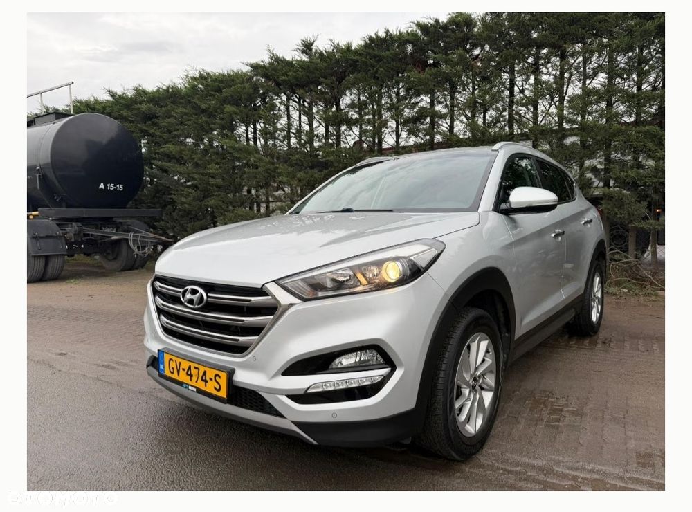 Hyundai Tucson 1.6 GDI BlueDrive Comfort 2WD - 4