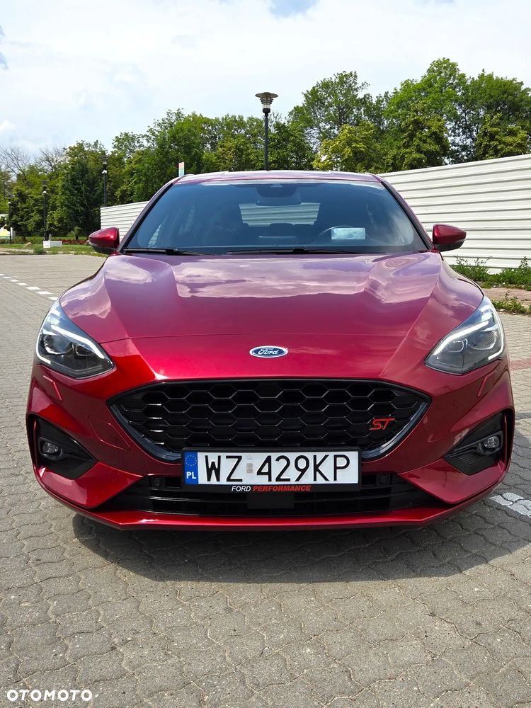 Ford Focus 1.5 EcoBlue Start-Stopp-System ST-LINE - 24